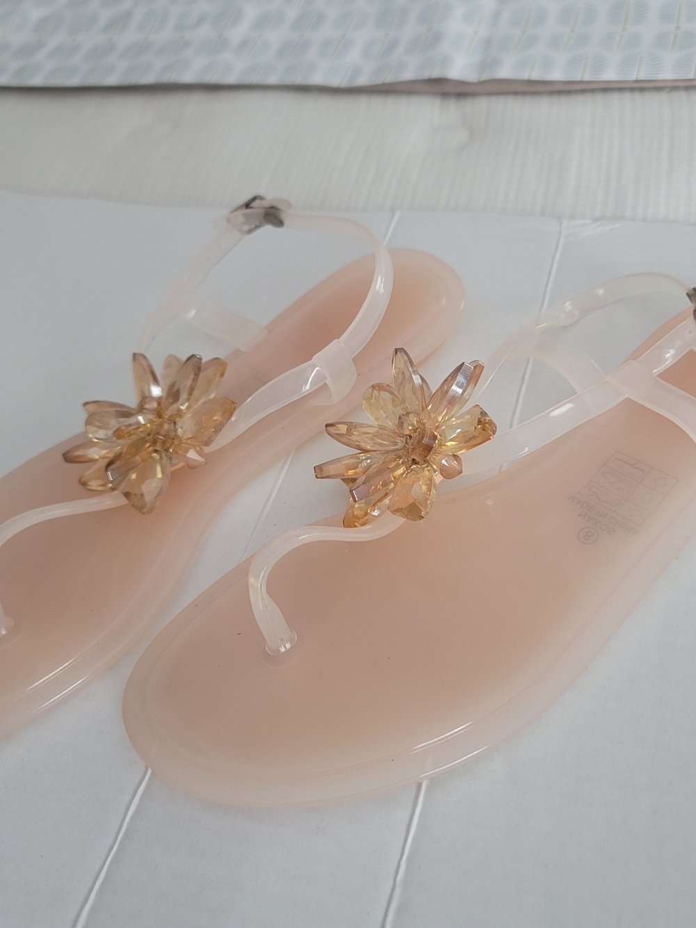 Clear Jelly Toe-Post Sandals with Champagne Crystal Flower - Women, Size 8